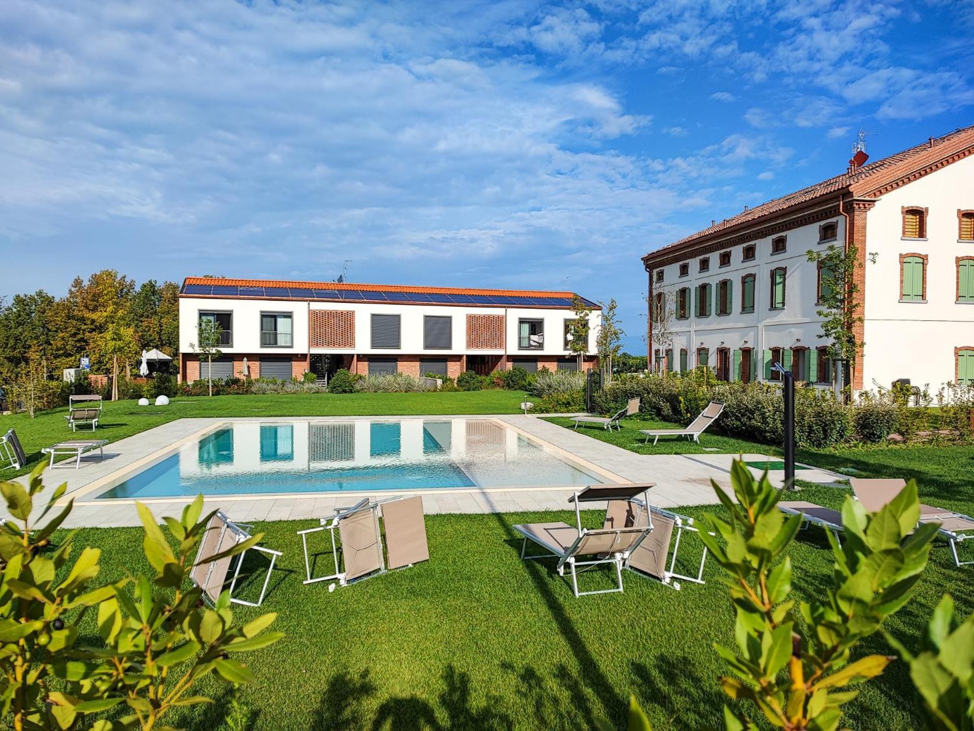 Ca' Bianca Loft Near Gardaland Apartment Peschiera del Garda